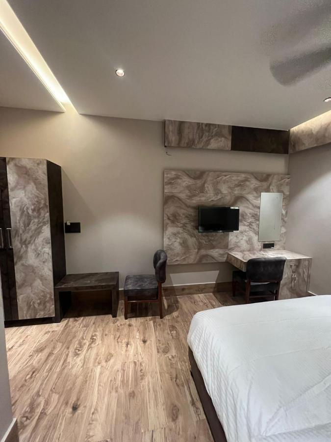 Hotel Ventures Inn Amritsar Exterior foto